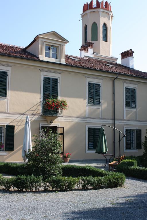 B&B Villa Cardellini Savigliano Exteriör bild